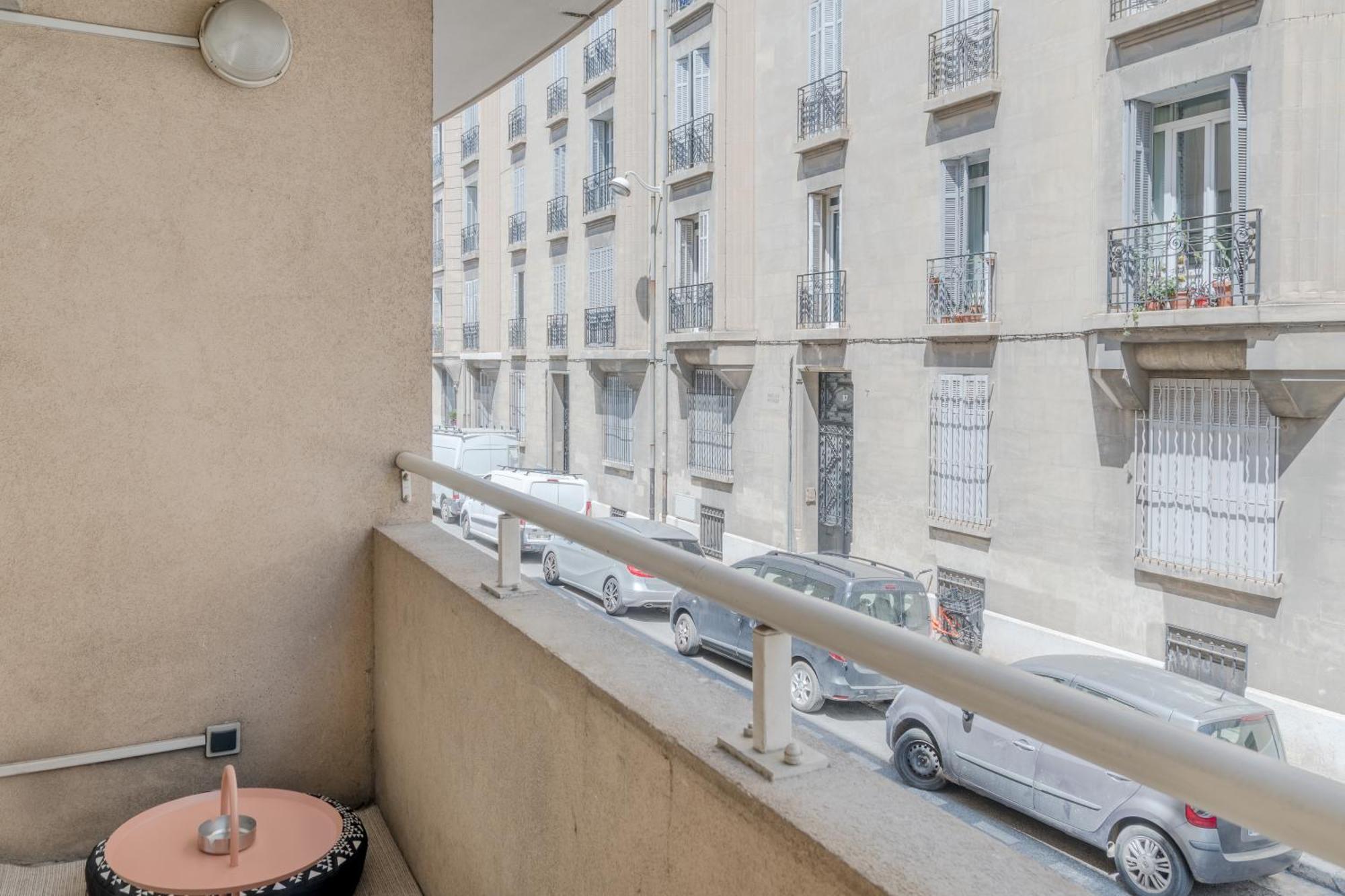 Charmant T2 Avec Balcon - Chaves Марсель Екстер'єр фото